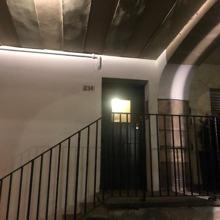 Royal Mile Famous Canongate Flat Edinburgh Ngoại thất bức ảnh